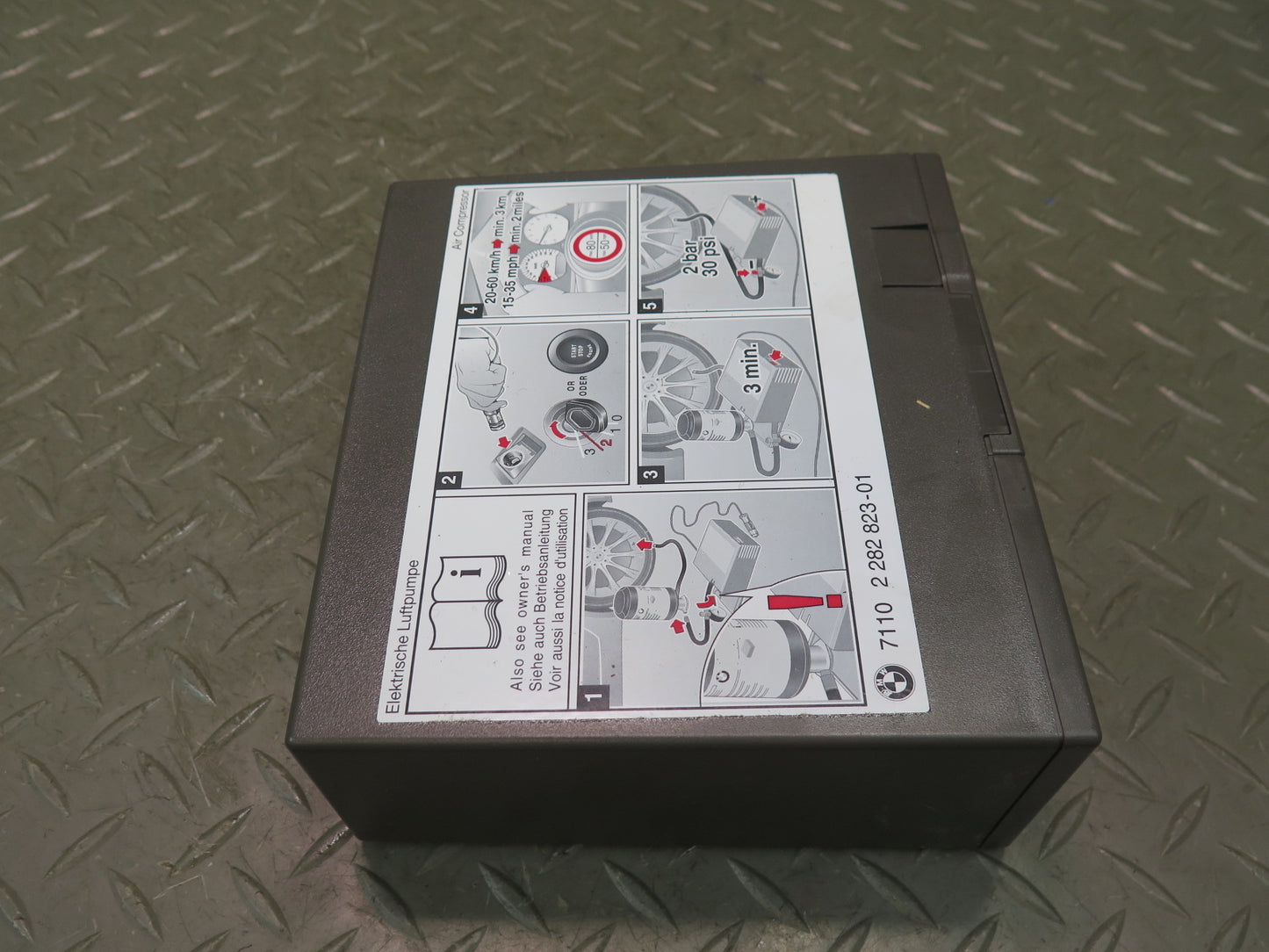 2008-2013 BMW E90 E92 E93 M3 Mobility System Tyre Air Compressor