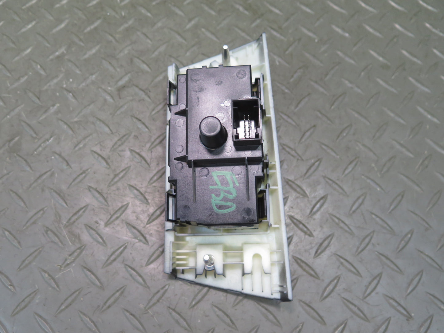 2009-2013 BMW E90 E92 E93 M3 Headlight Lamp Switch Control Panel