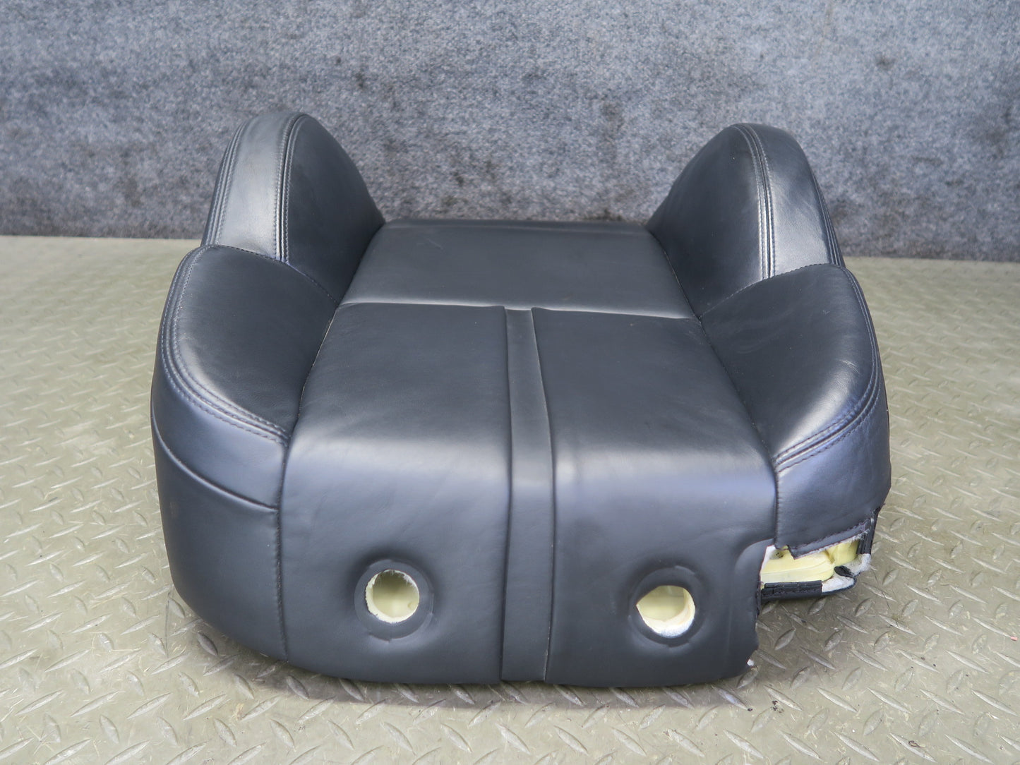 2008-2013 BMW E92 M3 Coupe Front Right Seat Upper Leather Cushion Black