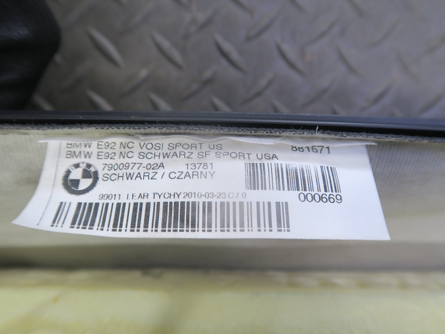 2008-2013 BMW E92 M3 Coupe Front Right Seat Upper Leather Cushion Black