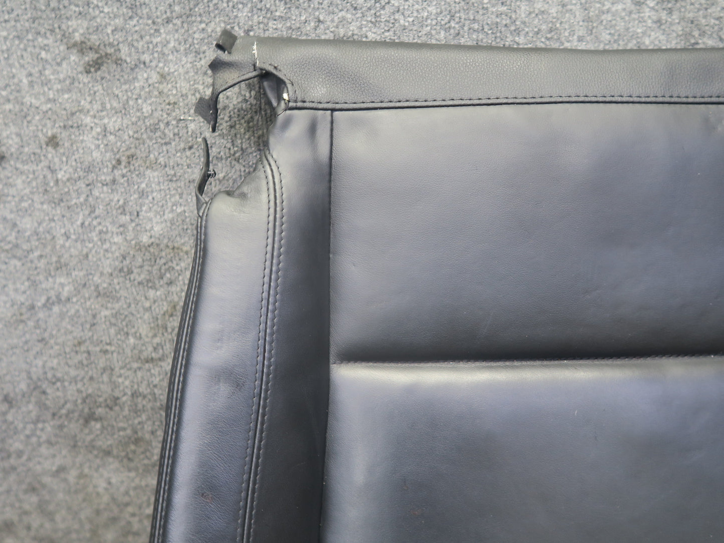 2008-2013 BMW E92 M3 Coupe Front Right Seat Upper Leather Cushion Black