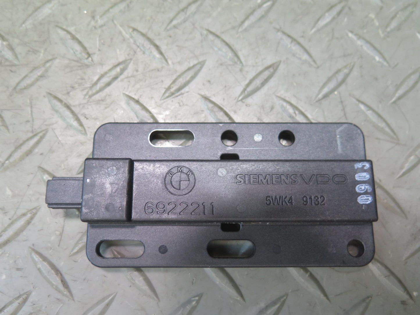 08-13 BMW E90 E92 E93 M3 Keyless Entry Antenna Convenience Control Module Set