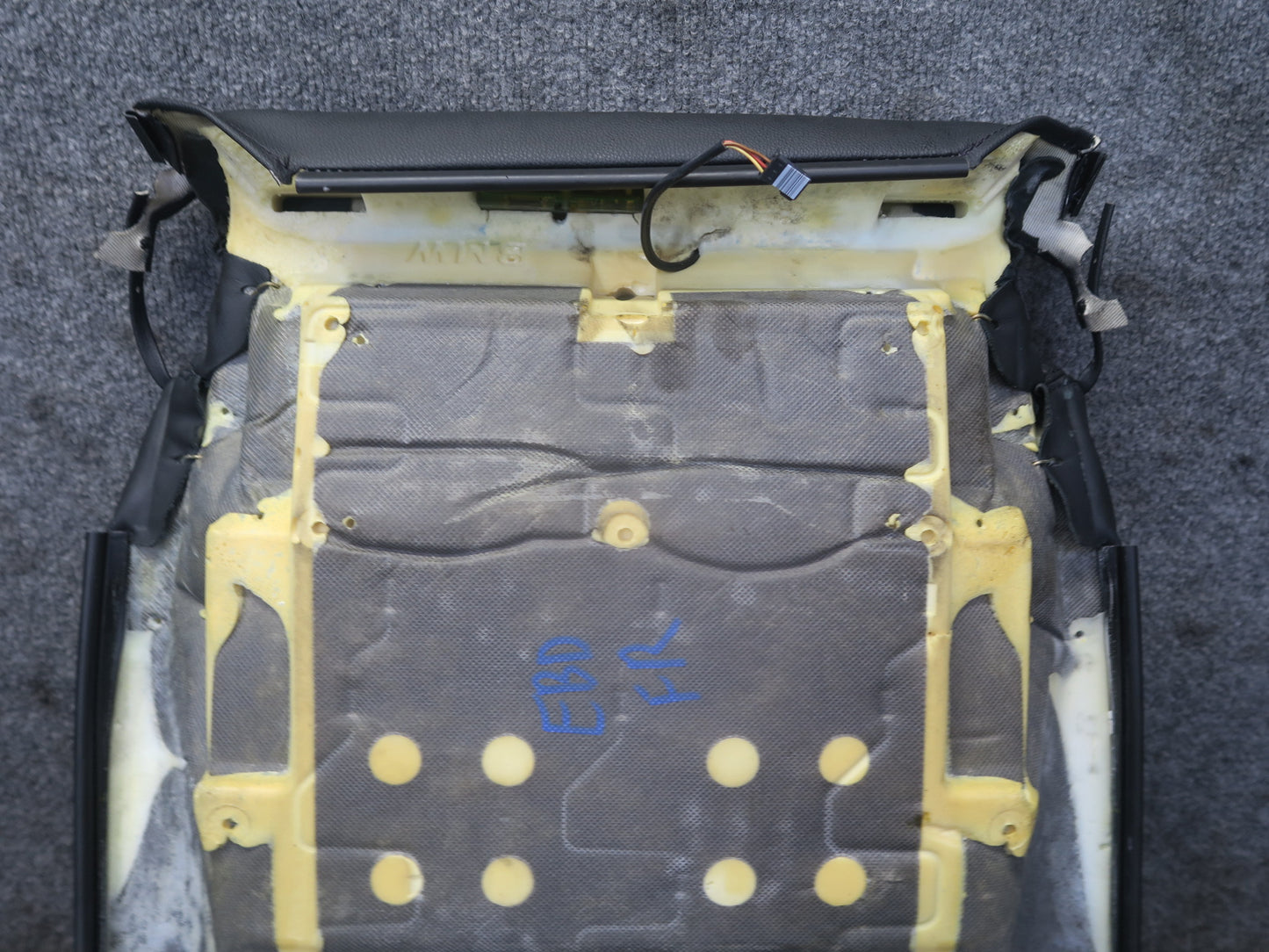 2008-2013 BMW E92 M3 Coupe Front Right Seat Upper Leather Cushion Black