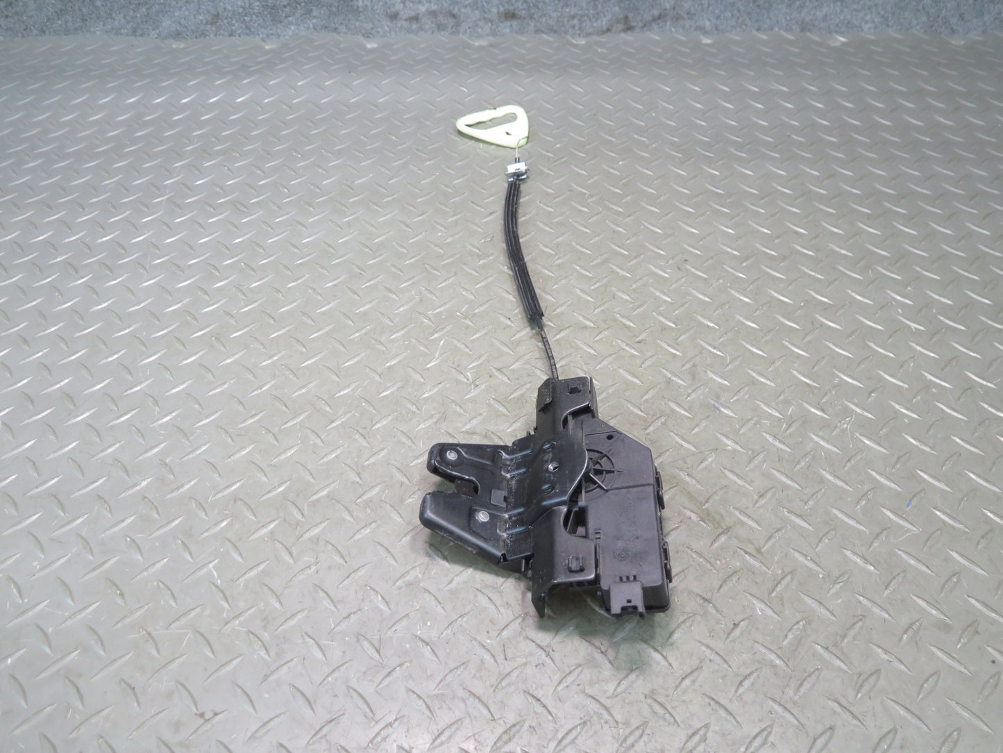 2007-2013 BMW E90 E92 M3 Rear Trunk Lid Lock Latch Actuator