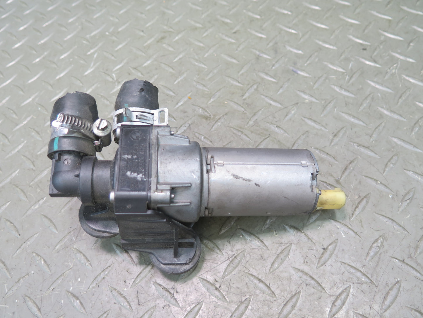 2008-2013 BMW E90 E92 E93 M3 Auxiliary AUX Additional Water Pump