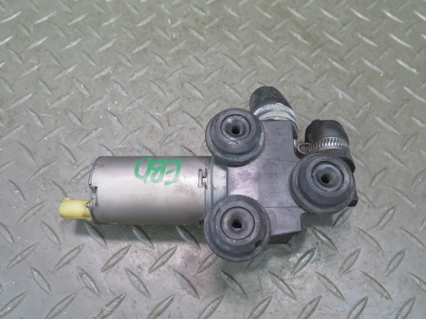 2008-2013 BMW E90 E92 E93 M3 Auxiliary AUX Additional Water Pump