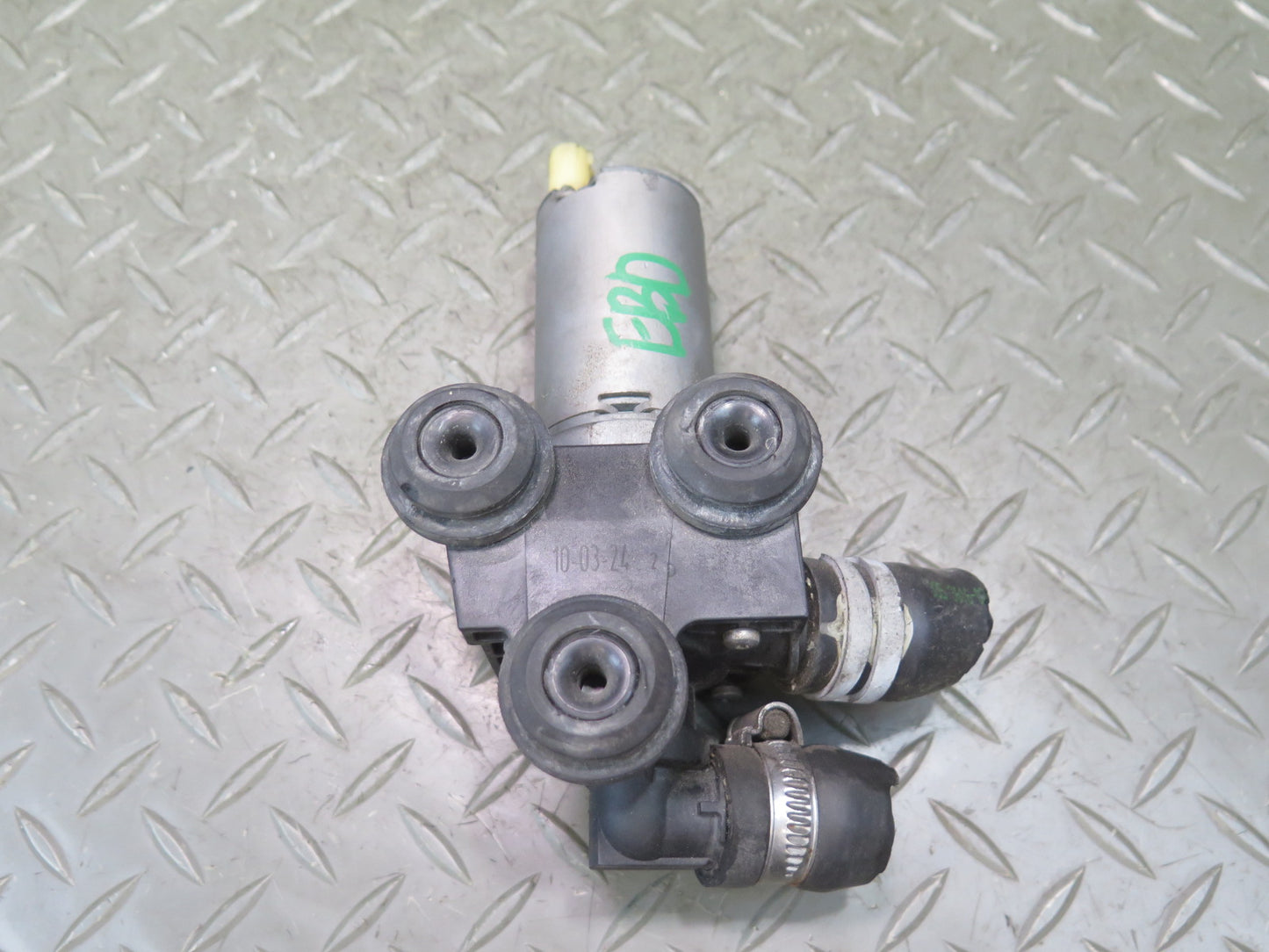 2008-2013 BMW E90 E92 E93 M3 Auxiliary AUX Additional Water Pump