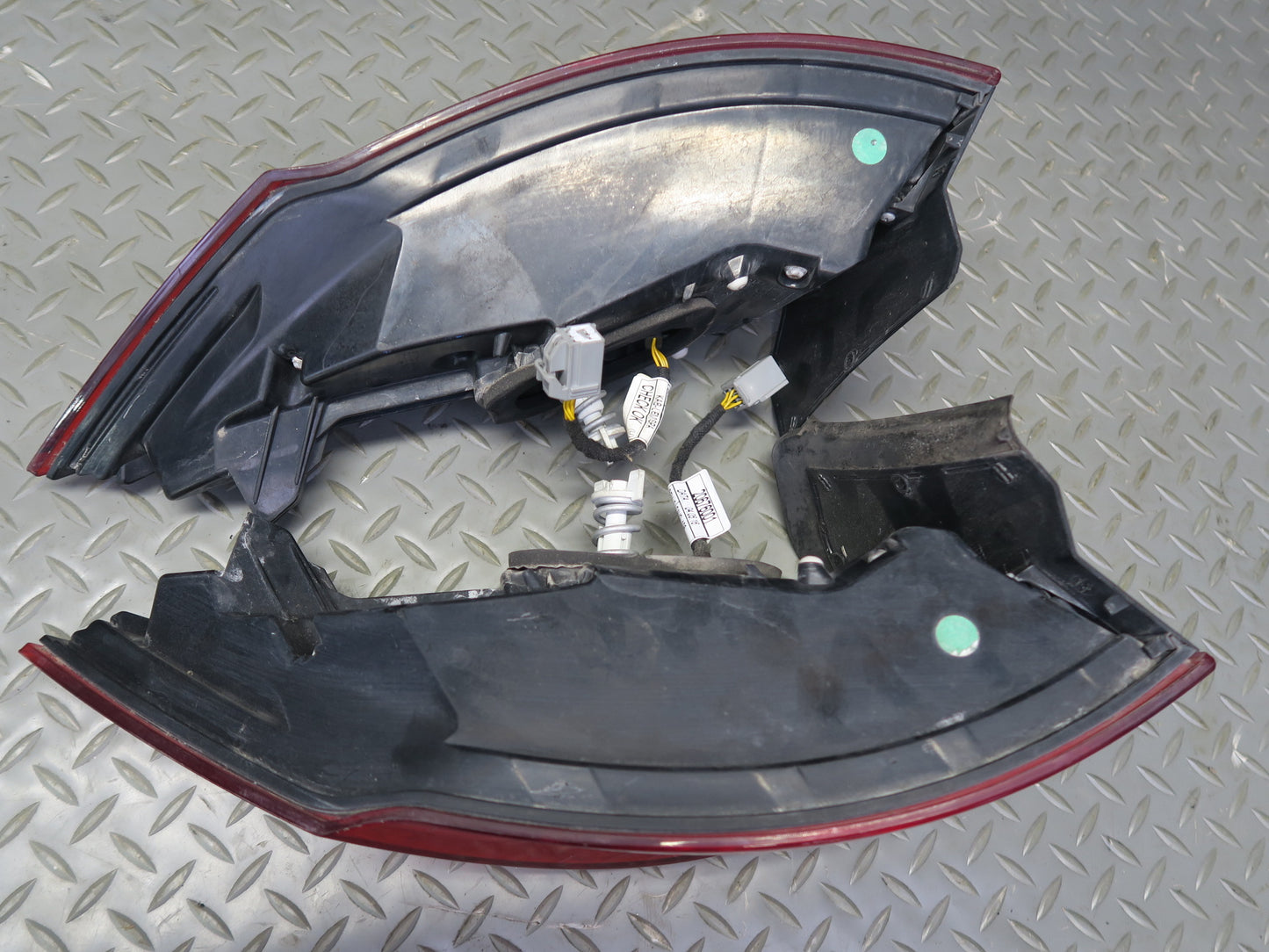 2017-2020 Maserati Levante M161 Rear Left Right Outer Inner Tail Light Lamp Set