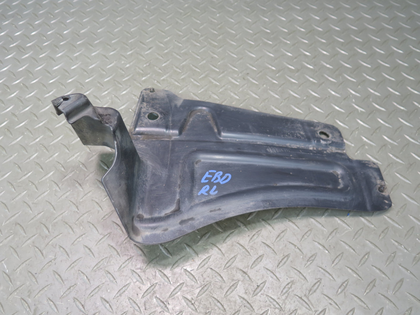 2008-2013 BMW E92 E93 M3 Rear Left Right Underbody Panel Splash Shield Guard Set