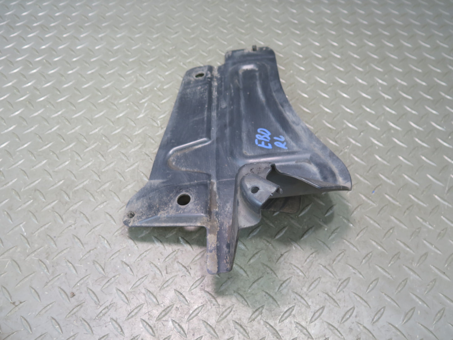2008-2013 BMW E92 E93 M3 Rear Left Right Underbody Panel Splash Shield Guard Set