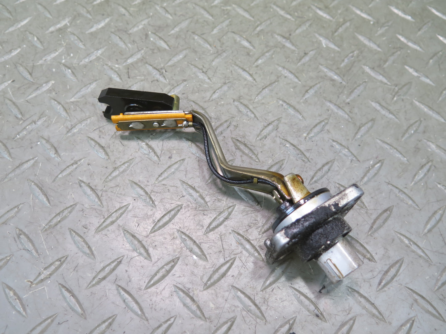 98-00 Lexus UCF20L LS400 GS400 1UZFE Engine Oil Level Sensor OEM