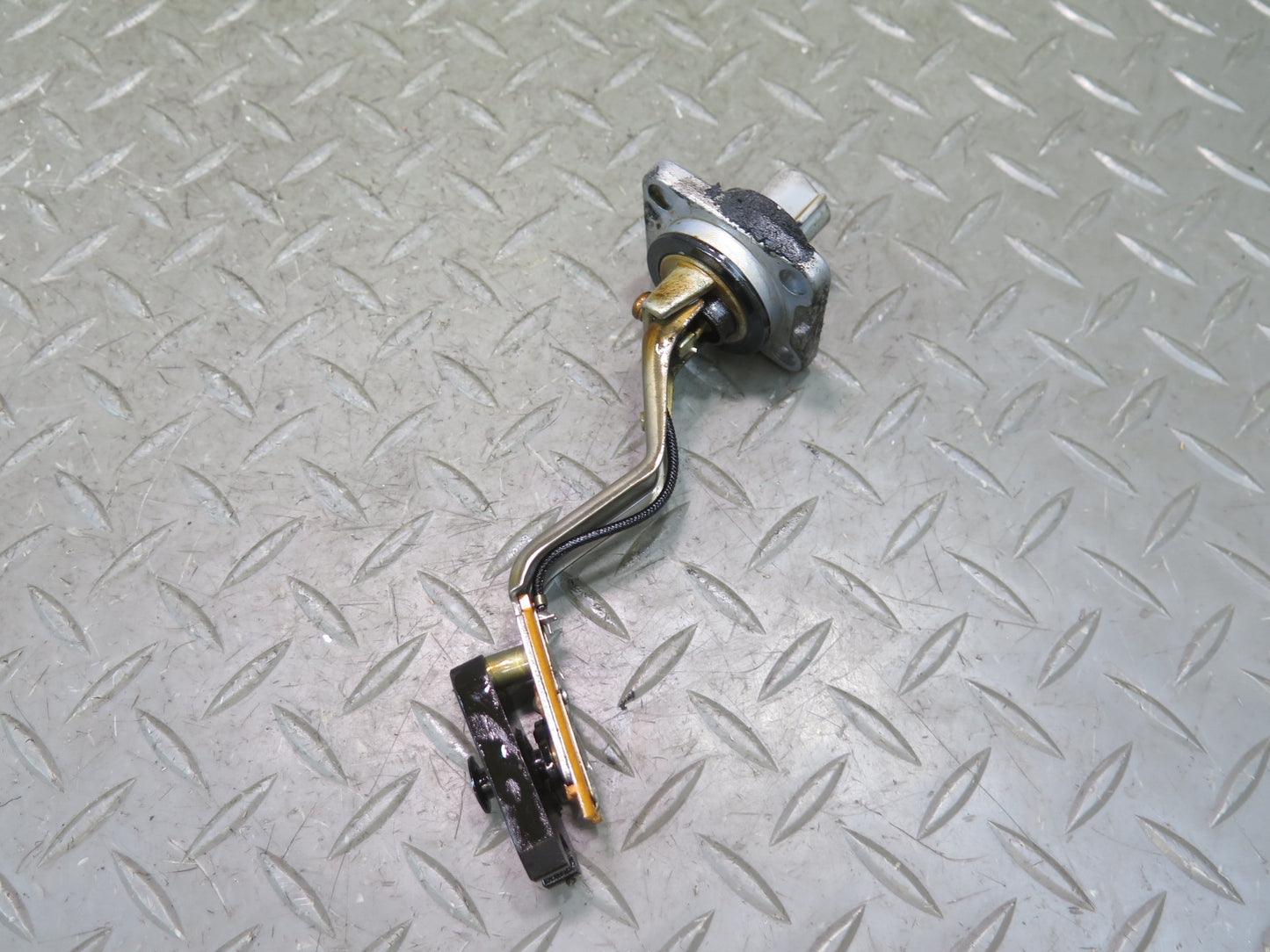 98-00 Lexus UCF20L LS400 GS400 1UZFE Engine Oil Level Sensor OEM