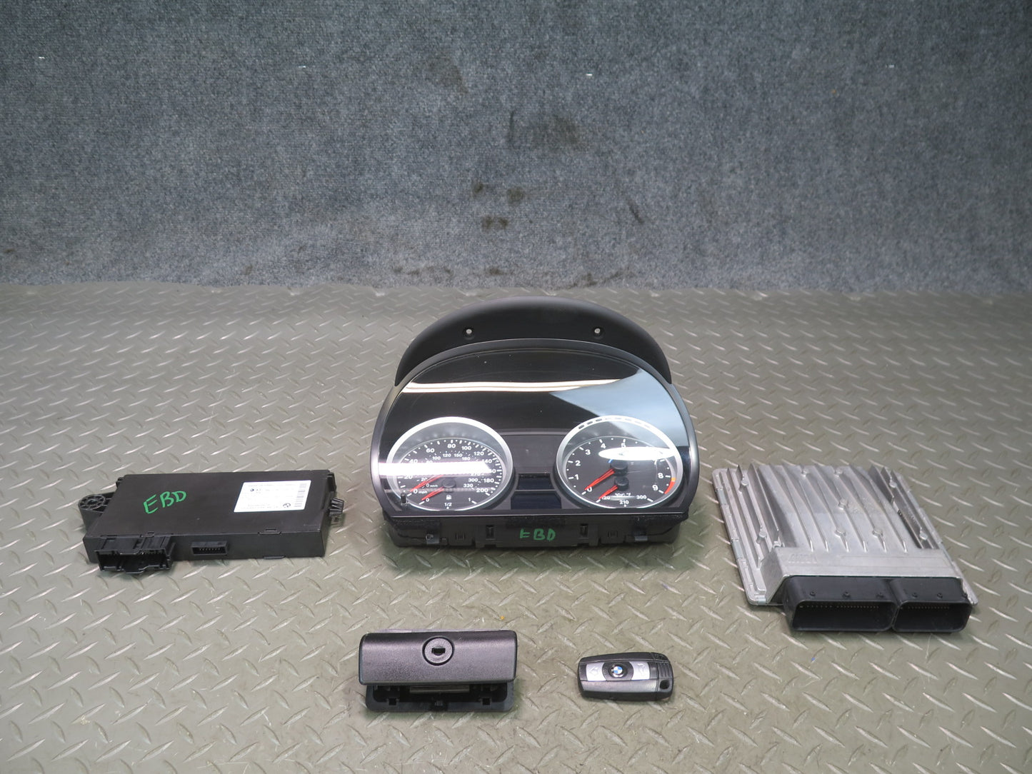 2011 BMW E92 M3 DCT Coupe ECU DME Speedometer CAS Ignition Start Lock KEY Set