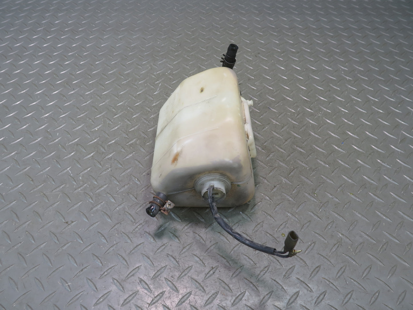 81-83 Datsun Nissan 280ZX S130 Turbo Engine Coolant Expansion Reservoir Tank OEM