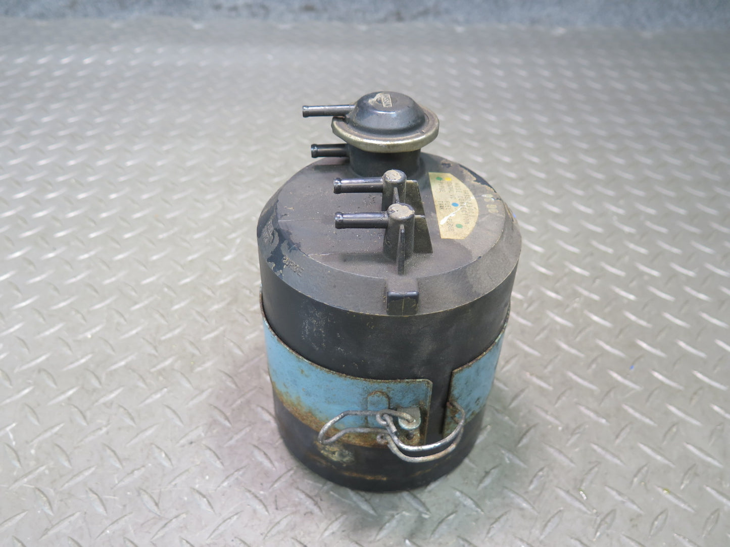 82-83 Datsun Nissan S130 280ZX Turbo Fuel Evap Vapor Canister 14950-P9000 OEM
