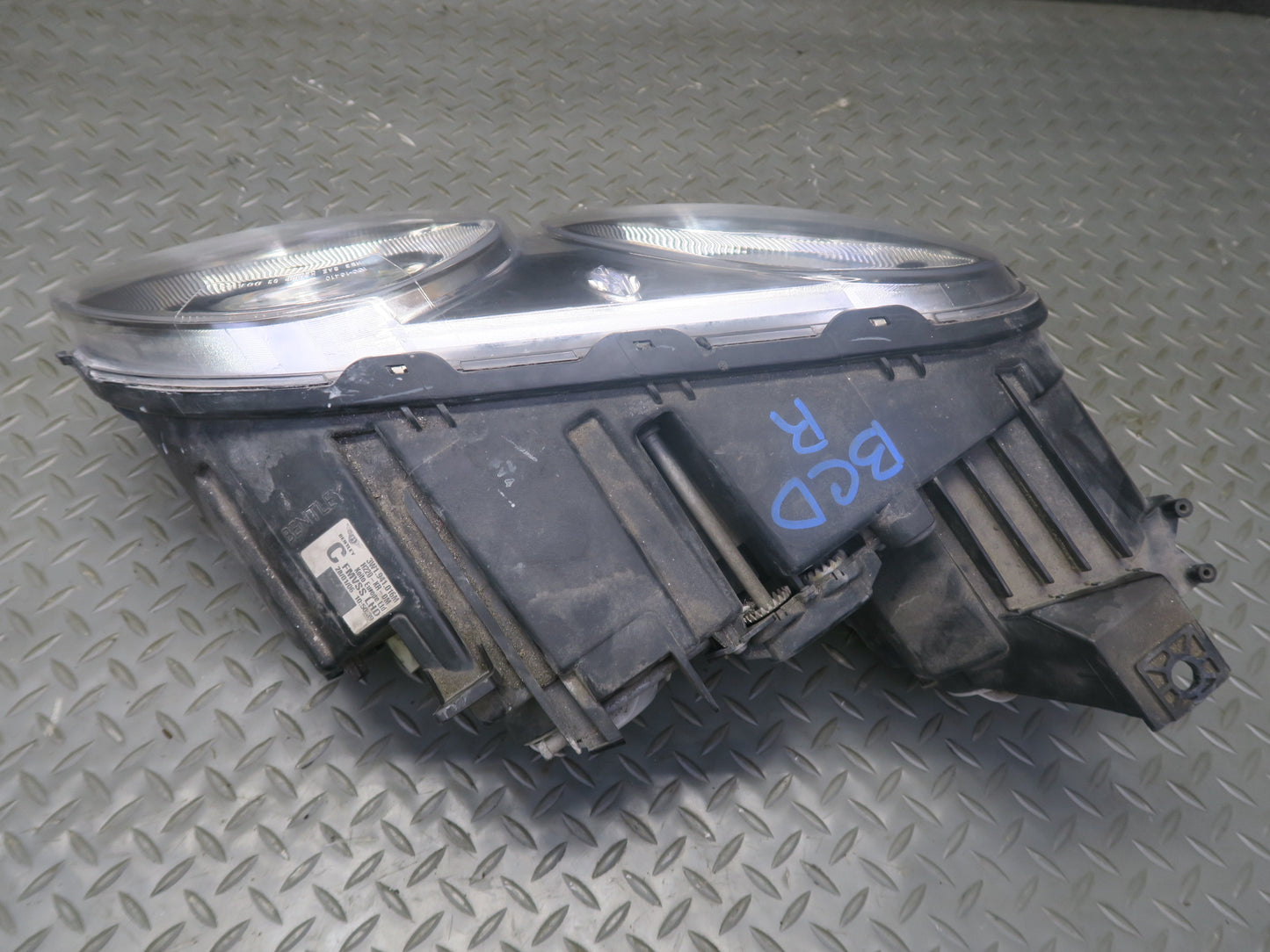 2006-2012 Bentley Continental Flying Spur Front Right Xenon HID Headlight Lamp