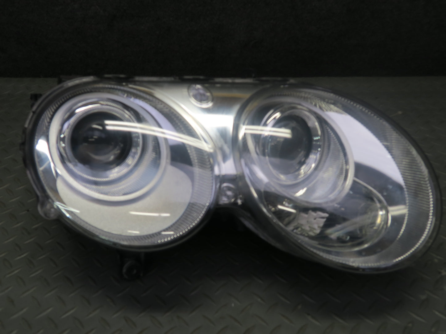 2006-2012 Bentley Continental Flying Spur Front Right Xenon HID Headlight Lamp