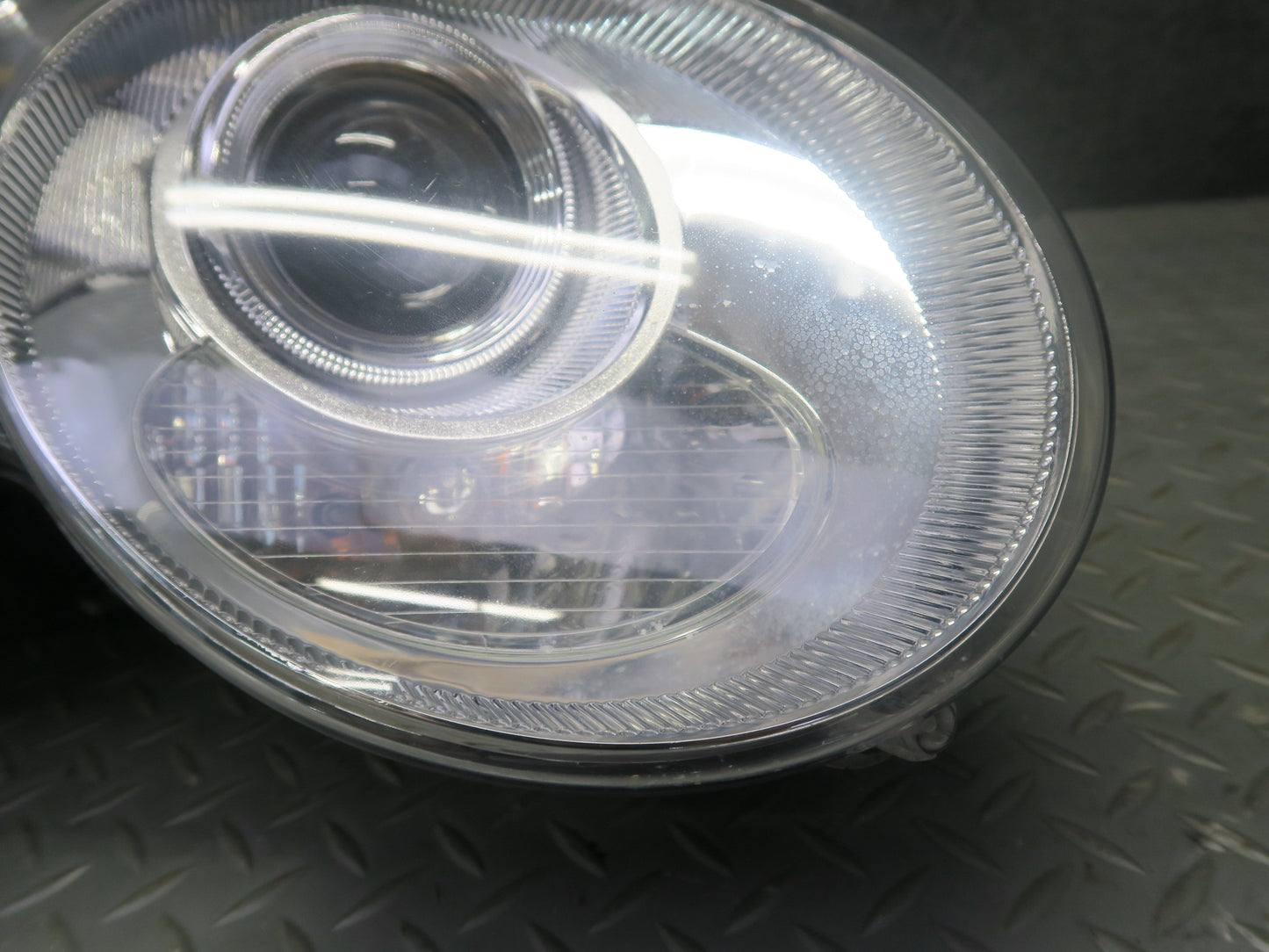 2006-2012 Bentley Continental Flying Spur Front Right Xenon HID Headlight Lamp
