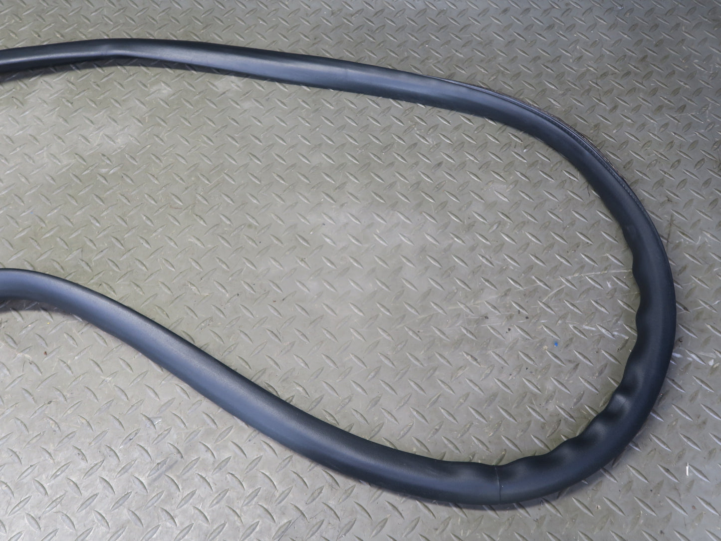 2010-2016 Porsche Panamera 970 Rear Trunk Weatherstrip Rubber Seal Gasket