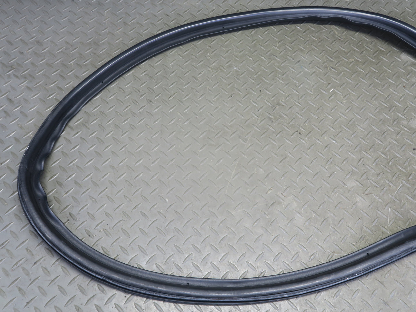 2010-2016 Porsche Panamera 970 Rear Trunk Weatherstrip Rubber Seal Gasket