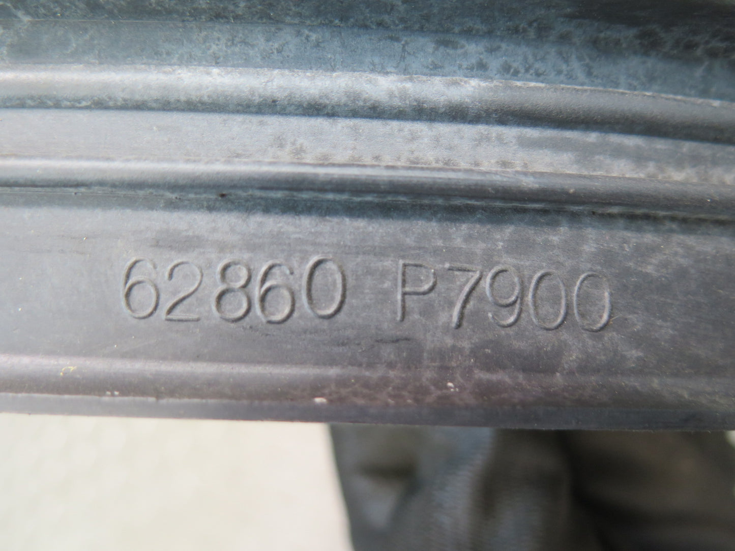 81-83 Datsun S130 280ZX Turbo Air Intake Duct Tube Pipe 62860-P7900 OEM