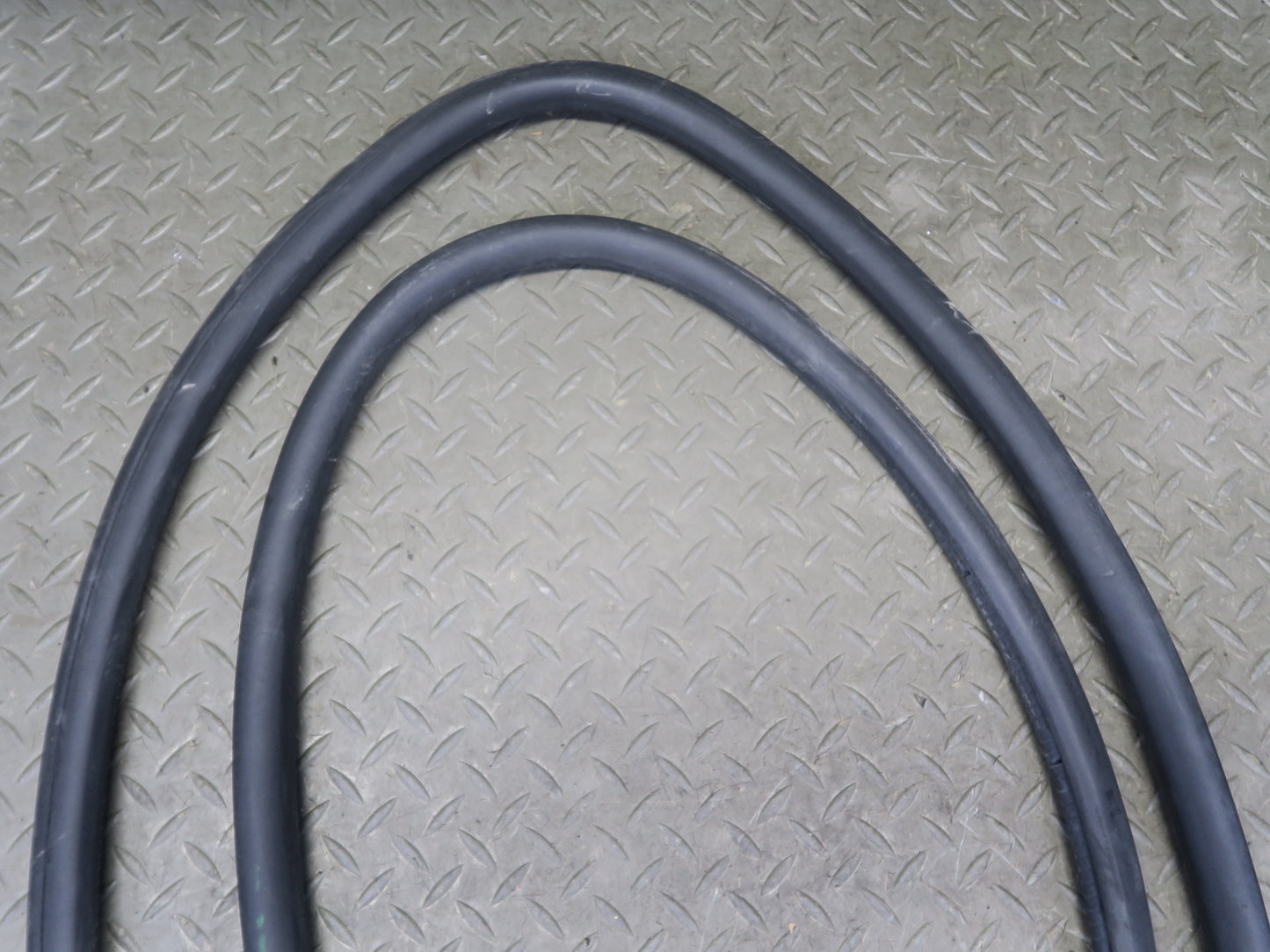 2010-2016 Porsche Panamera 970 Front & Rear Door Weatherstrip Seal Set of 4