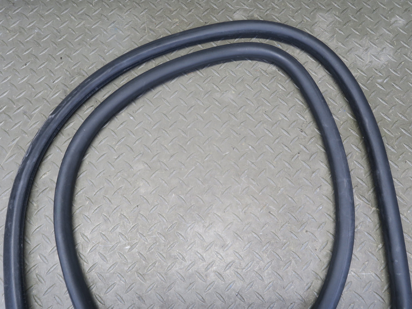 2010-2016 Porsche Panamera 970 Front & Rear Door Weatherstrip Seal Set of 4