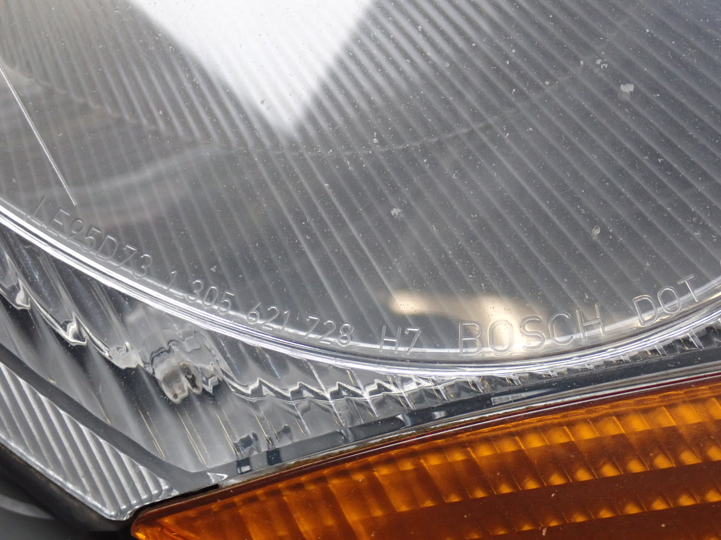 1999 Porsche Boxster 986 Front Right Halogen Headlight Lamp 98663103204