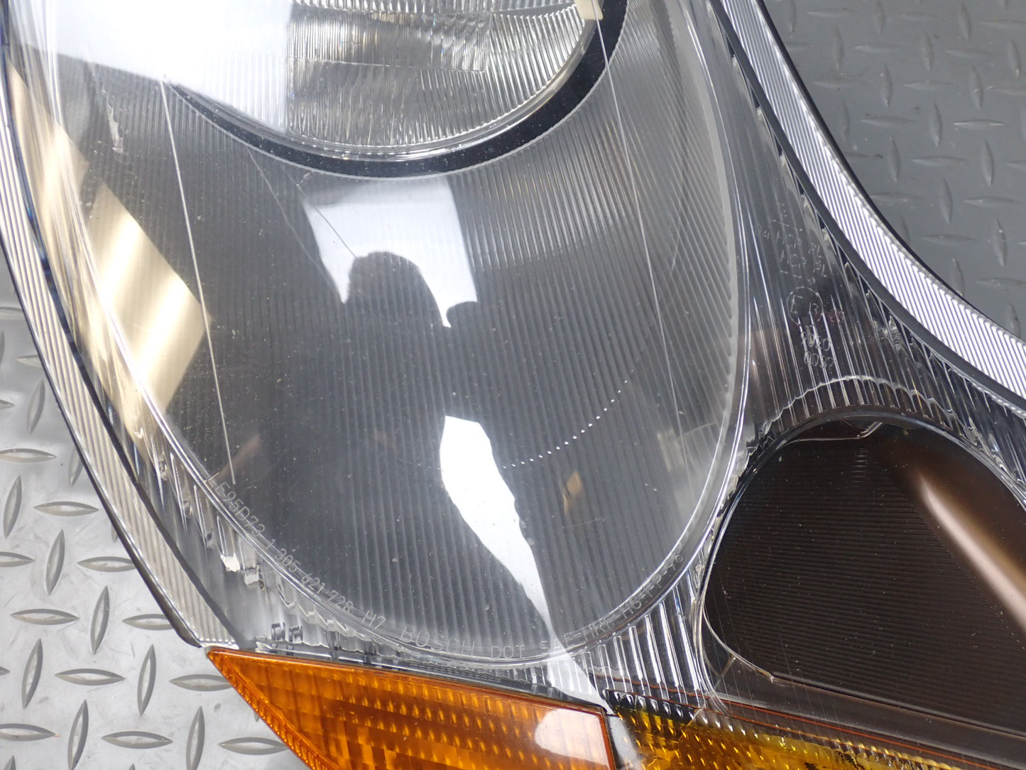 1999 Porsche Boxster 986 Front Right Halogen Headlight Lamp 98663103204