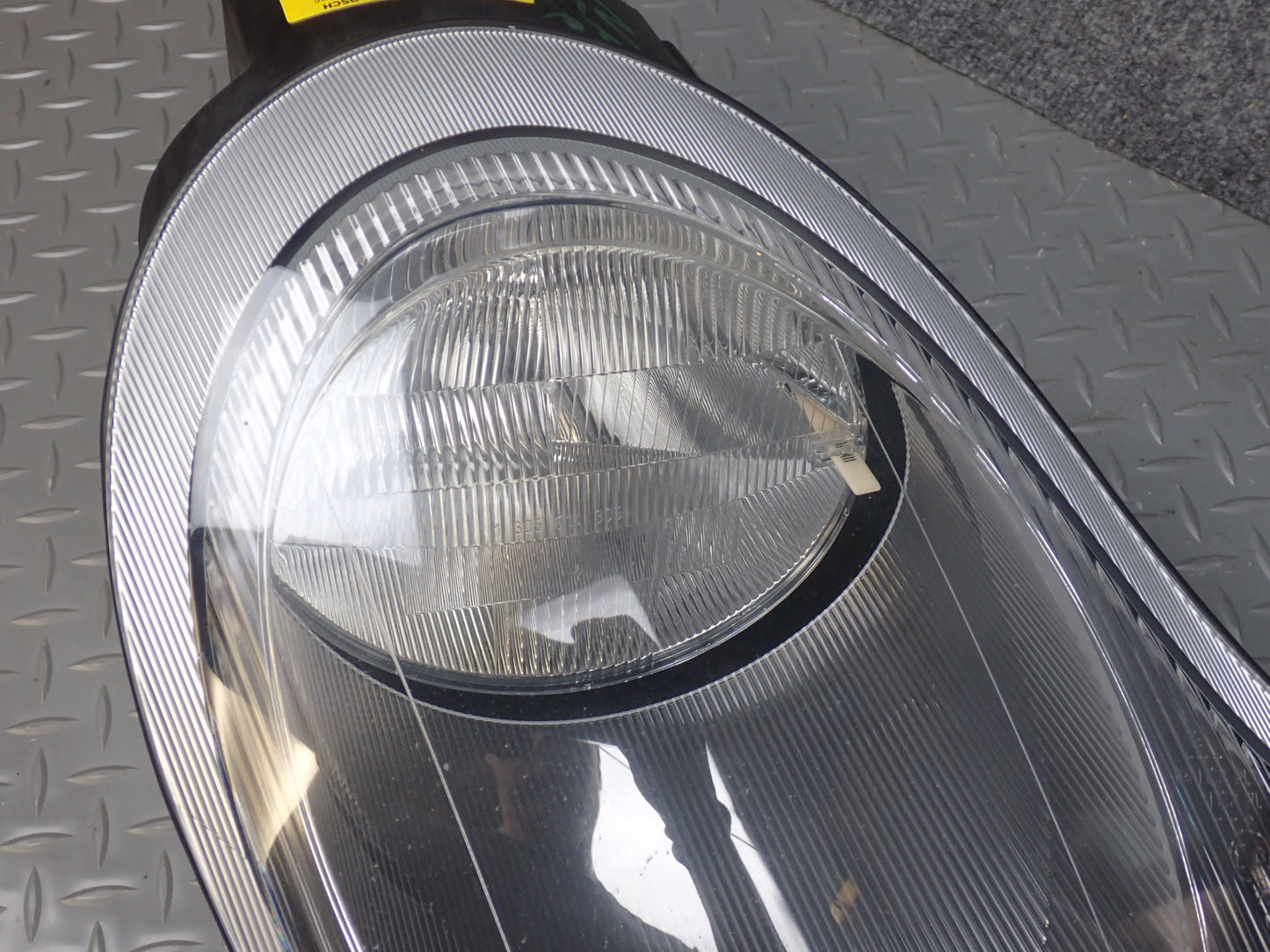 1999 Porsche Boxster 986 Front Right Halogen Headlight Lamp 98663103204