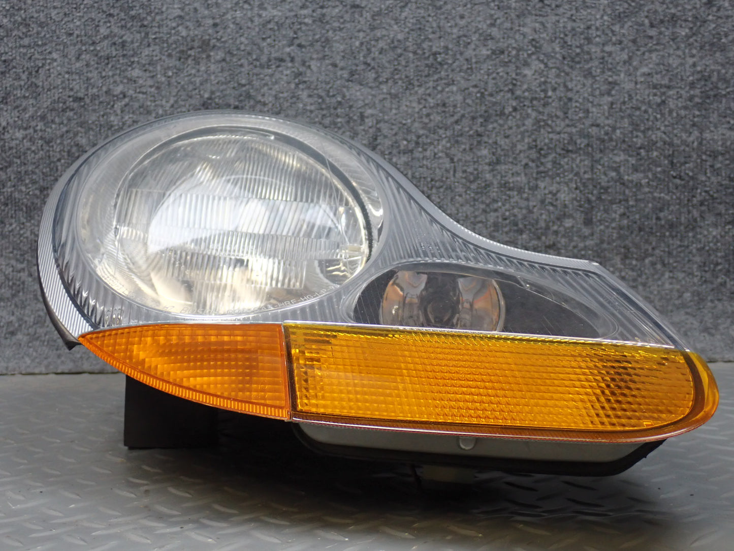 1999 Porsche Boxster 986 Front Right Halogen Headlight Lamp 98663103204