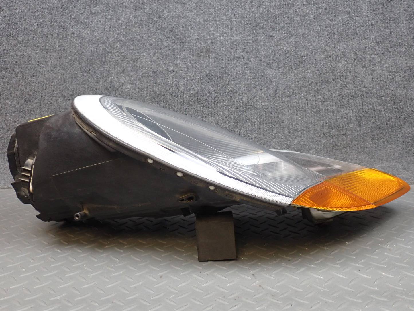1999 Porsche Boxster 986 Front Right Halogen Headlight Lamp 98663103204