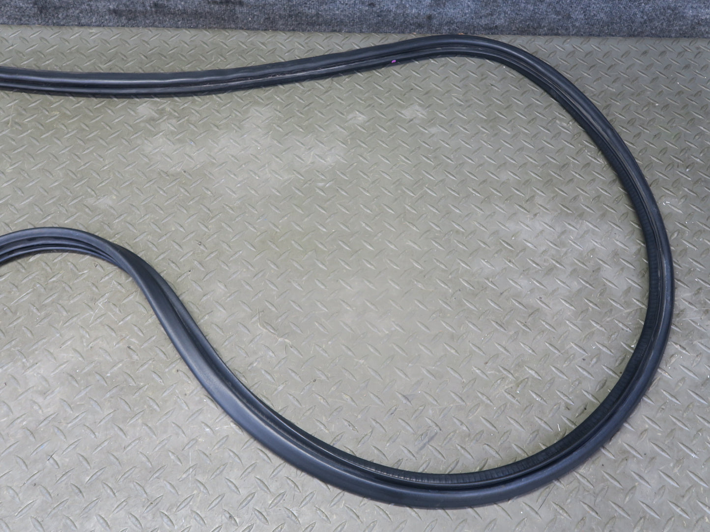 92-00 Lexus UZZ30L SC300 SC400 Left Right Door Weatherstrip Rubber Seal Set OEM