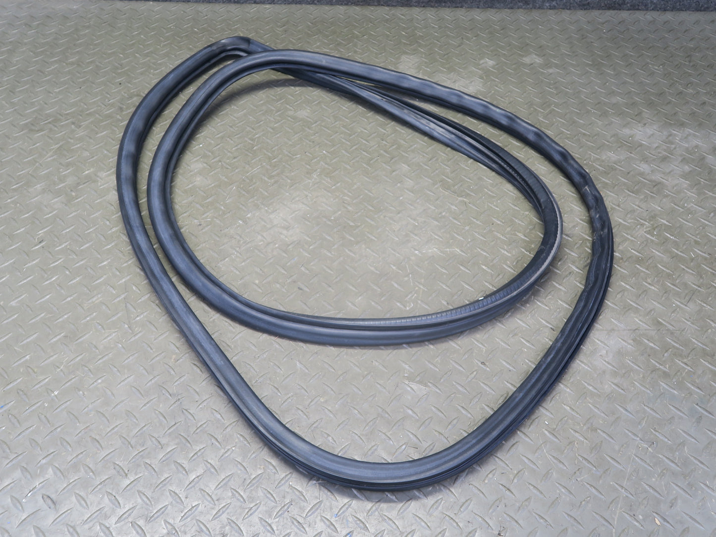 92-00 Lexus UZZ30L SC300 SC400 Left Right Door Weatherstrip Rubber Seal Set OEM