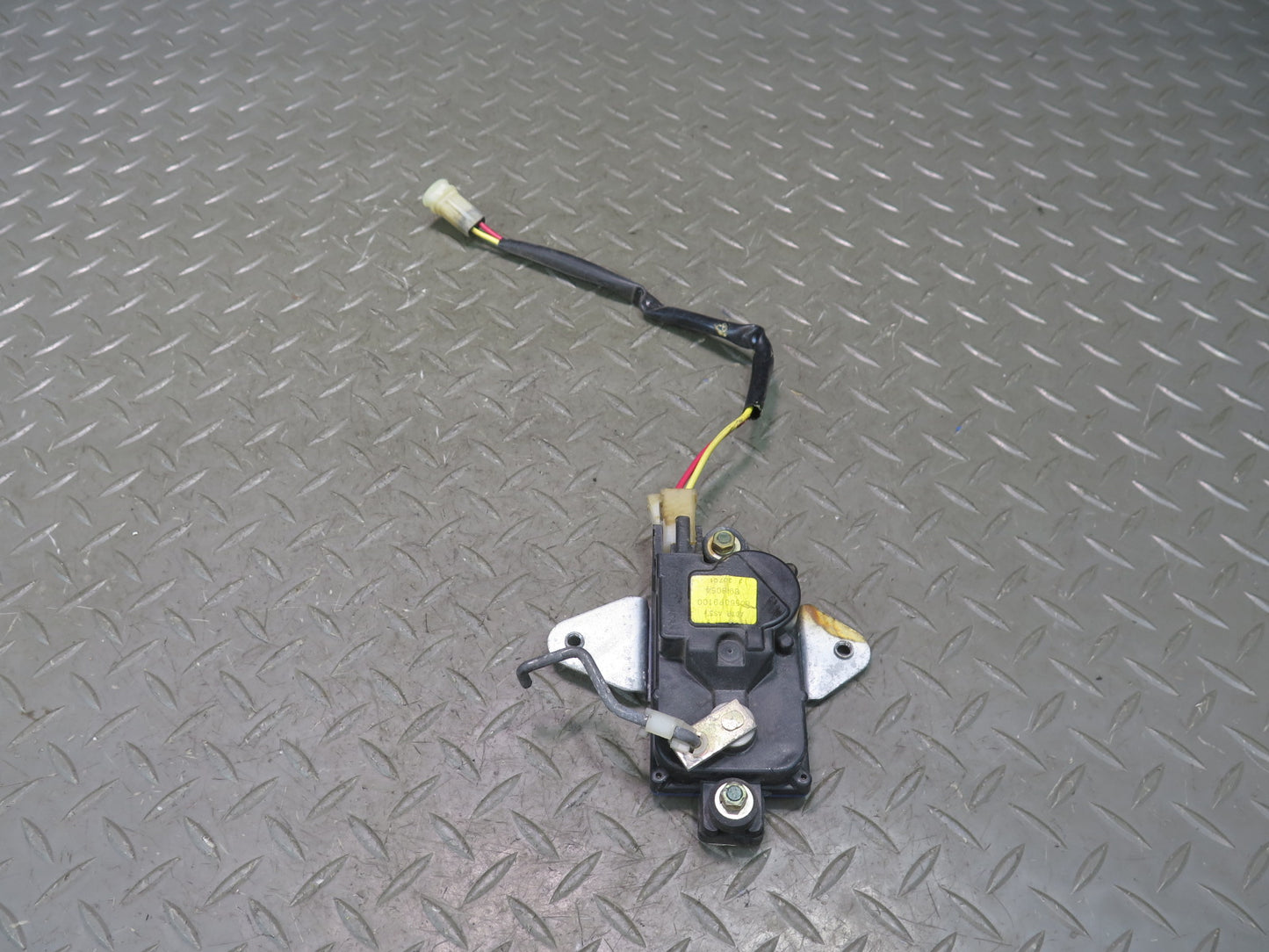 79-83 Datsun S130 280ZX Right Passenger Side Power Door Lock Actuator OEM