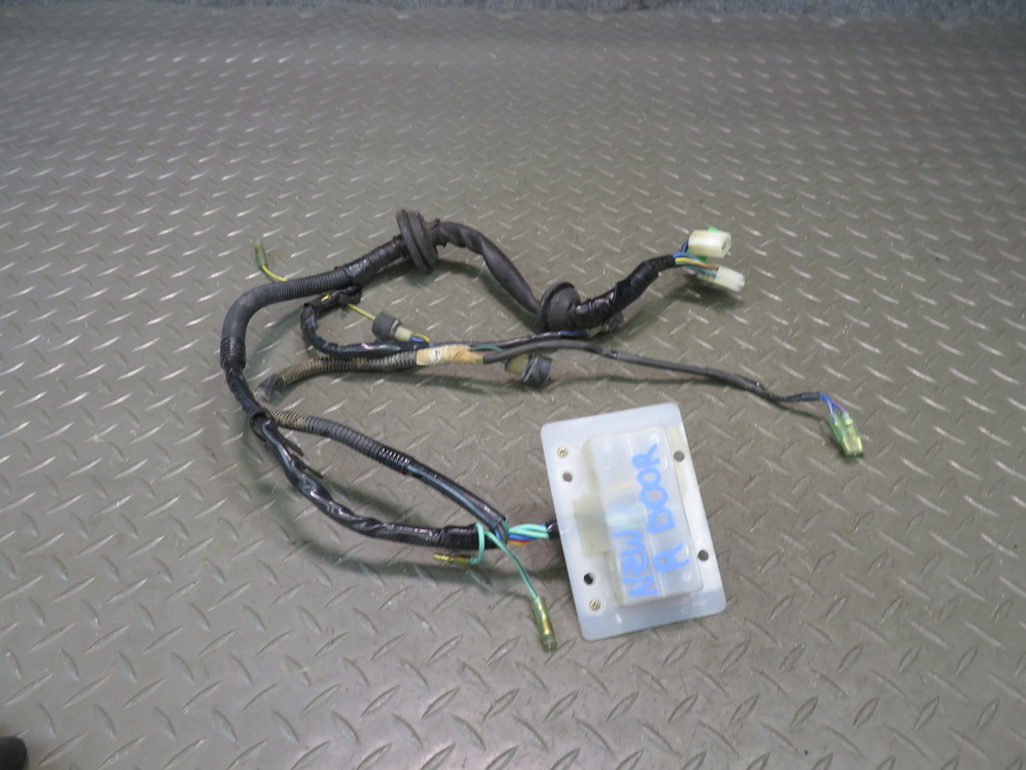 82-83 Datsun 280ZX 2+0 Right Door Power Window Wire Harness w Switch OEM