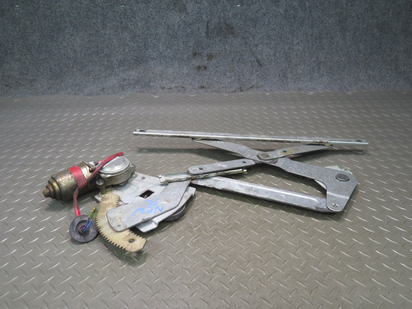 79-83 Datsun Nissan S130 280ZX 2+0 Left Door Window Regulator w Motor OEM