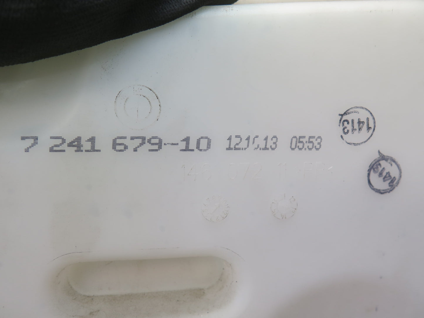 14-16 BMW F32 F33 435I Windshield Washer Fluid Reservoir Bottle w Pump OEM