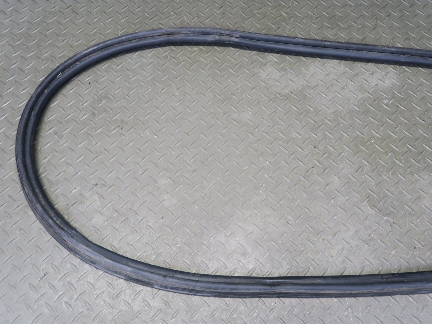 84-96 Chevrolet Corvette C4 Set of 2 Rear Targa Roof Seal Windlace Rubber OEM