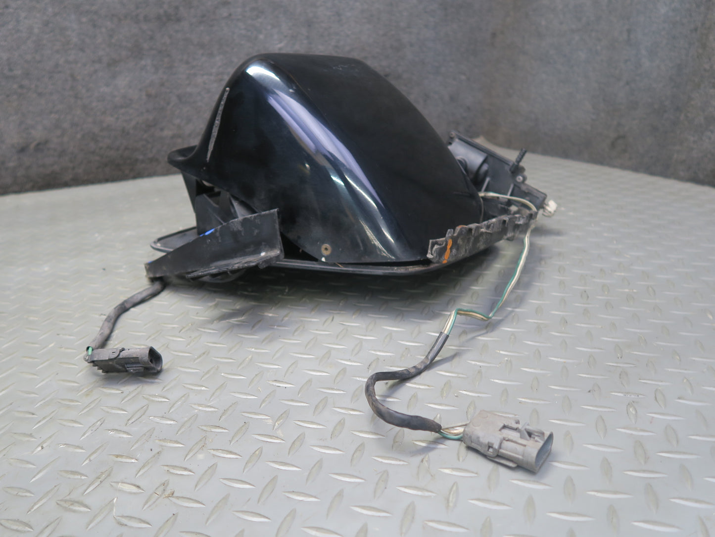 84-87 Chevrolet Corvette C4 Front Left POP UP Headlight Motor Cover Assembly OEM
