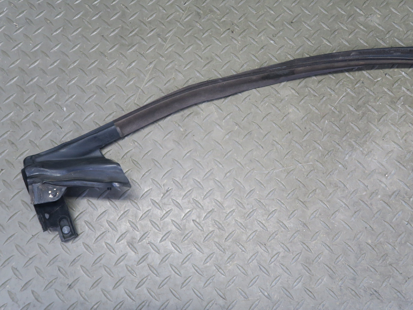 02-10 Lexus Z40 SC430 Front Right Door Weatherstrip Rubber Seal Set OEM