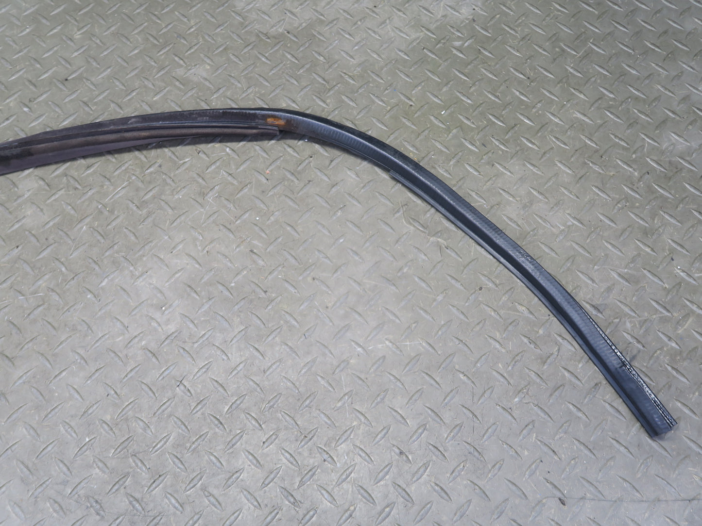 02-10 Lexus Z40 SC430 Front Right Door Weatherstrip Rubber Seal Set OEM
