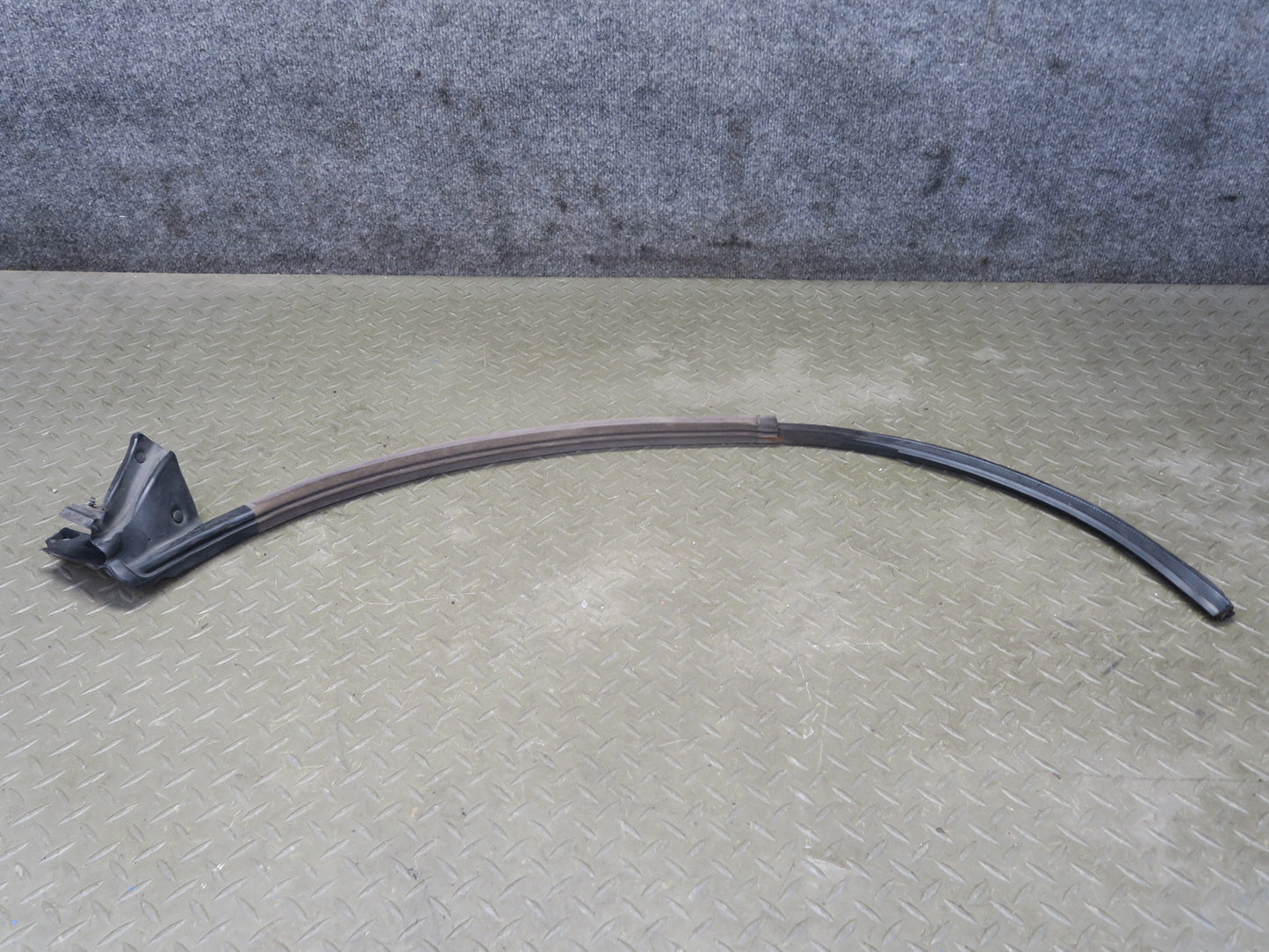 02-10 Lexus Z40 SC430 Front Left Door Weatherstrip Rubber Seal Set OEM