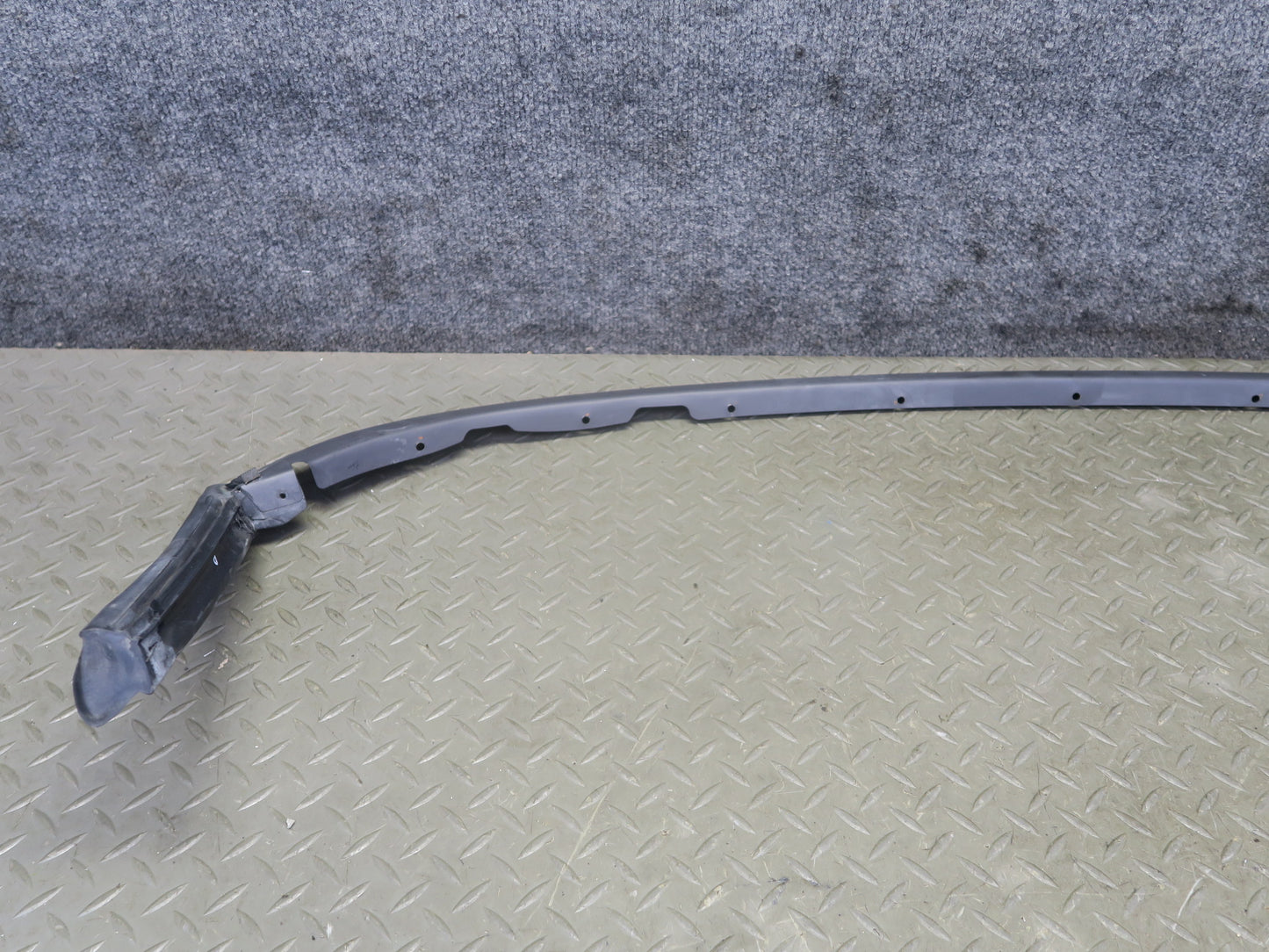 98-04 Chevrolet Corvette C5 Convert TOP Roof Weatherstrip Rubber Seal Set OEM