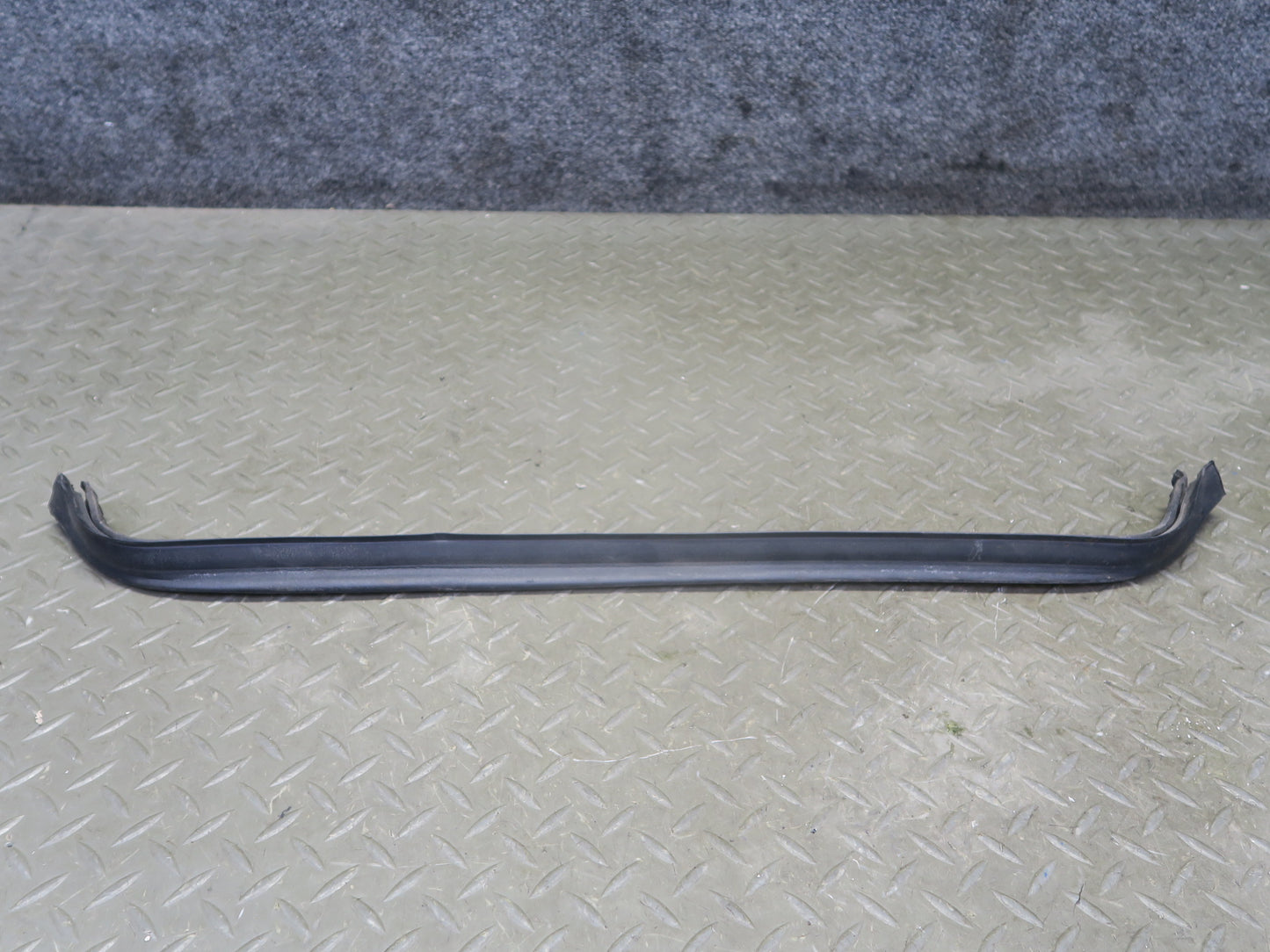 96-99 BMW E36 318iC Set of 3 Front Hood Weatherstrip Rubber Seal OEM