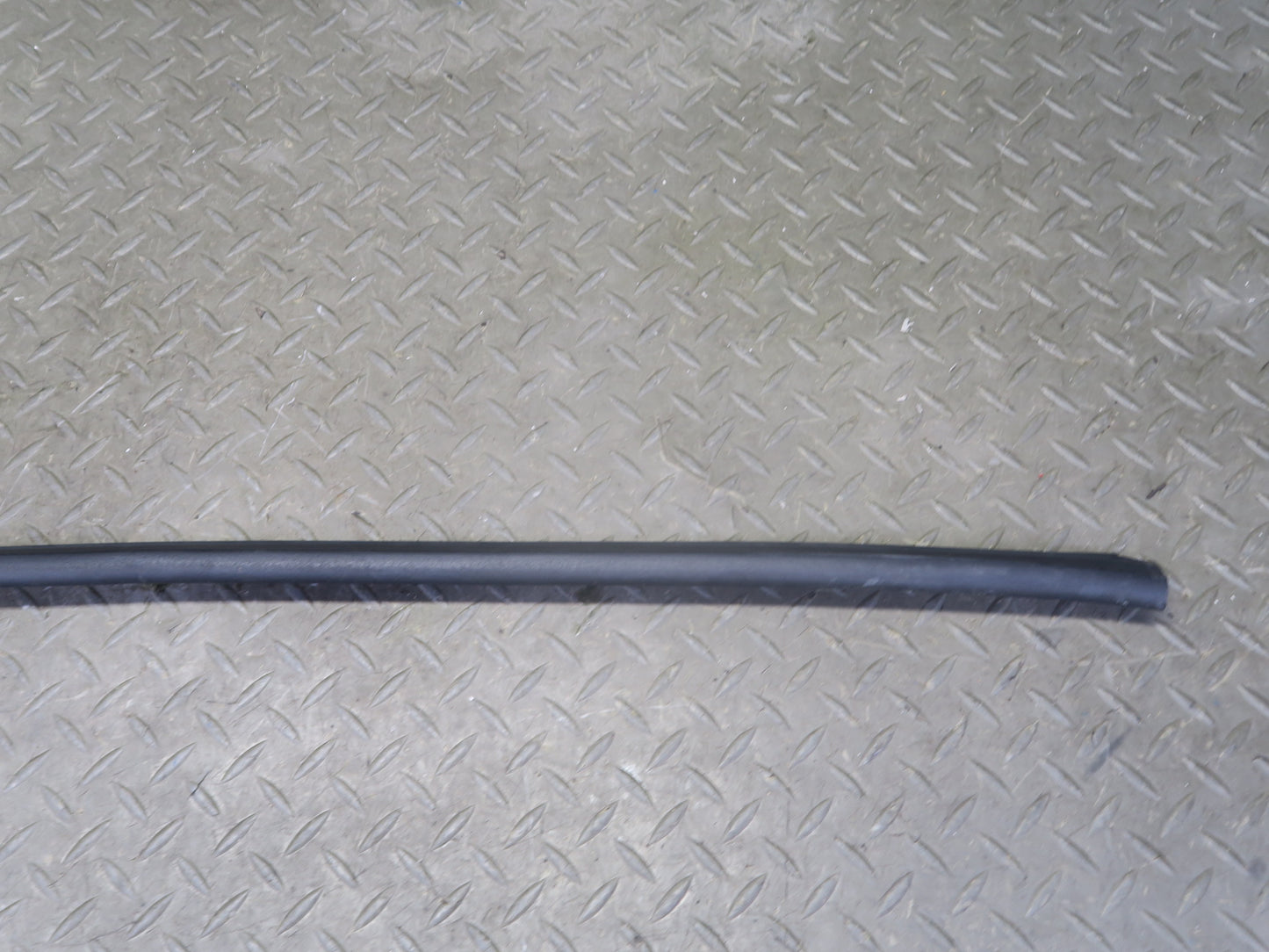 96-99 BMW E36 318iC Set of 3 Front Hood Weatherstrip Rubber Seal OEM