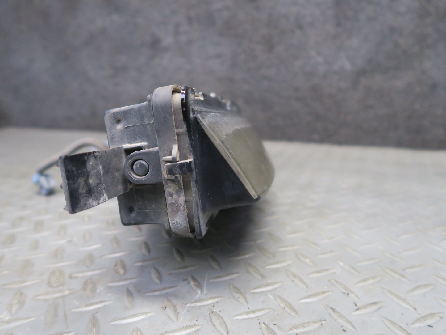 91-96 Chevrolet Corvette C4 Front Left & Right Fog Turn Signal Light Lamp OEM