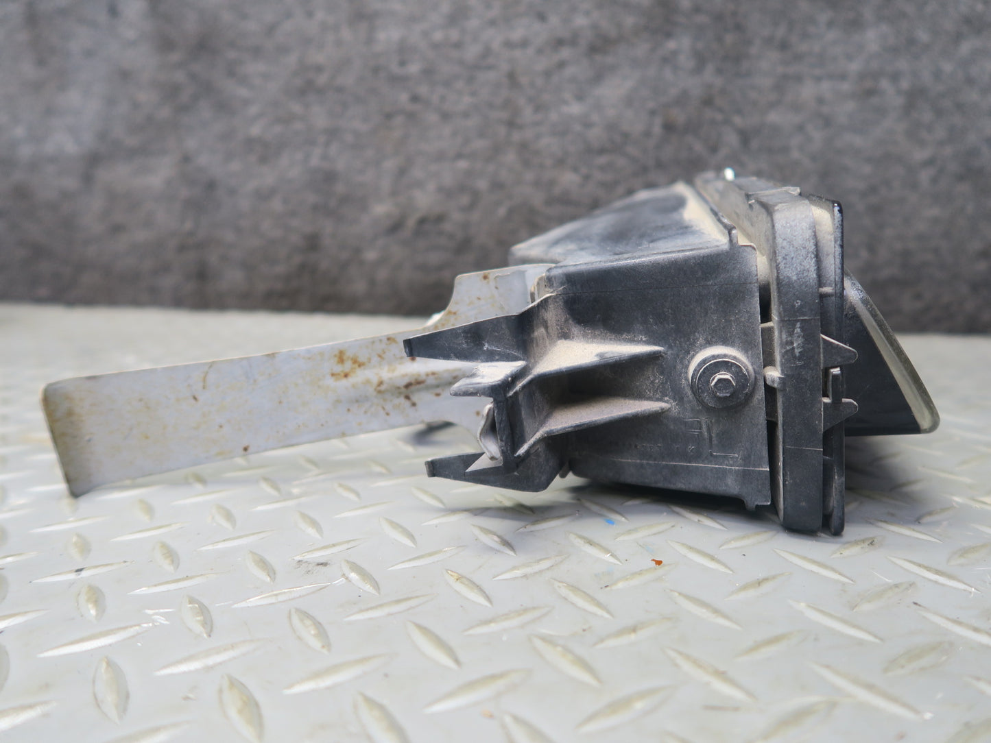 91-96 Chevrolet Corvette C4 Front Left & Right Fog Turn Signal Light Lamp OEM