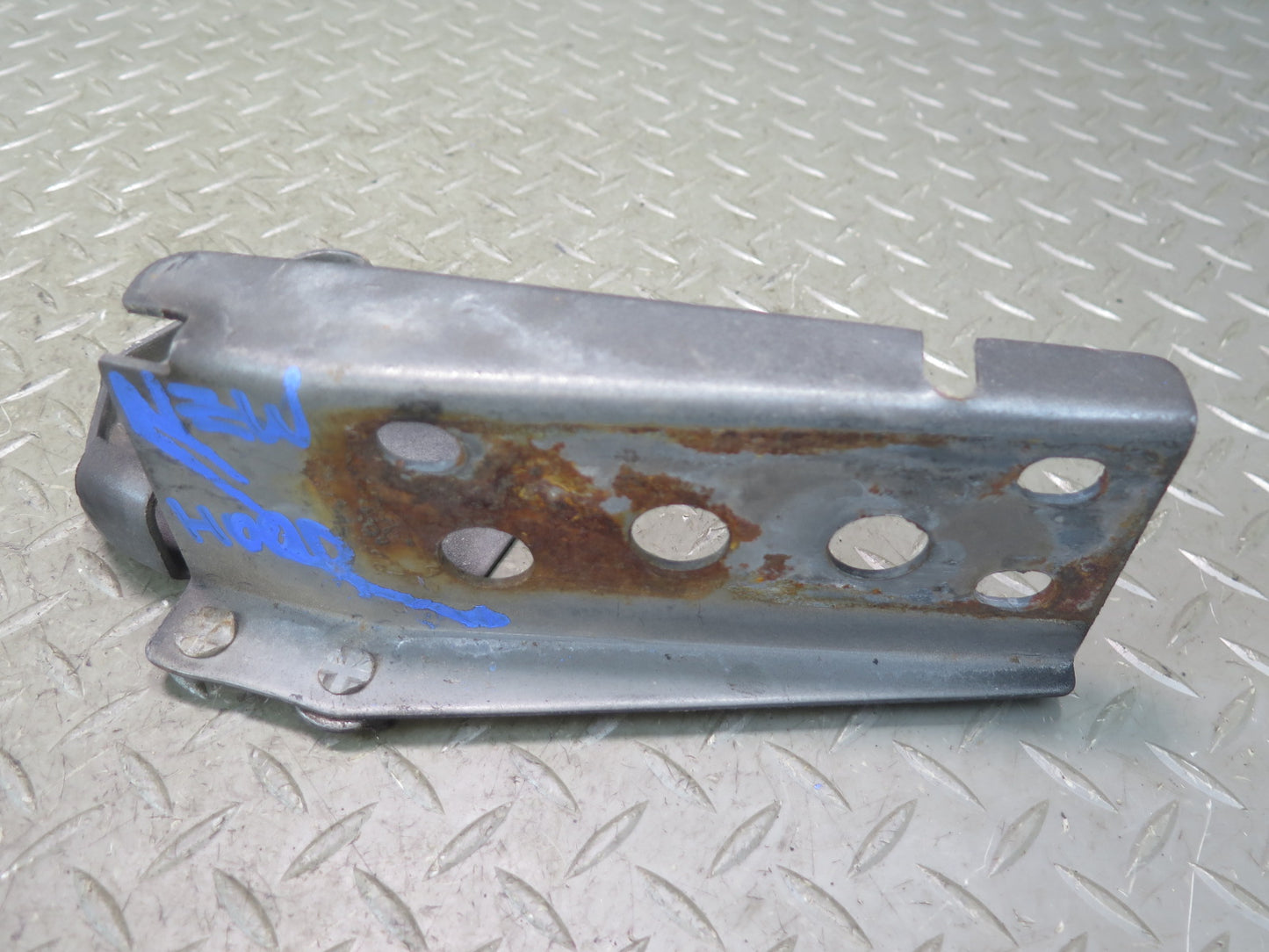 79-83 Datsun 280ZX S130 Front Hood Hinge Torsion Support Spring w Bolts Set OEM