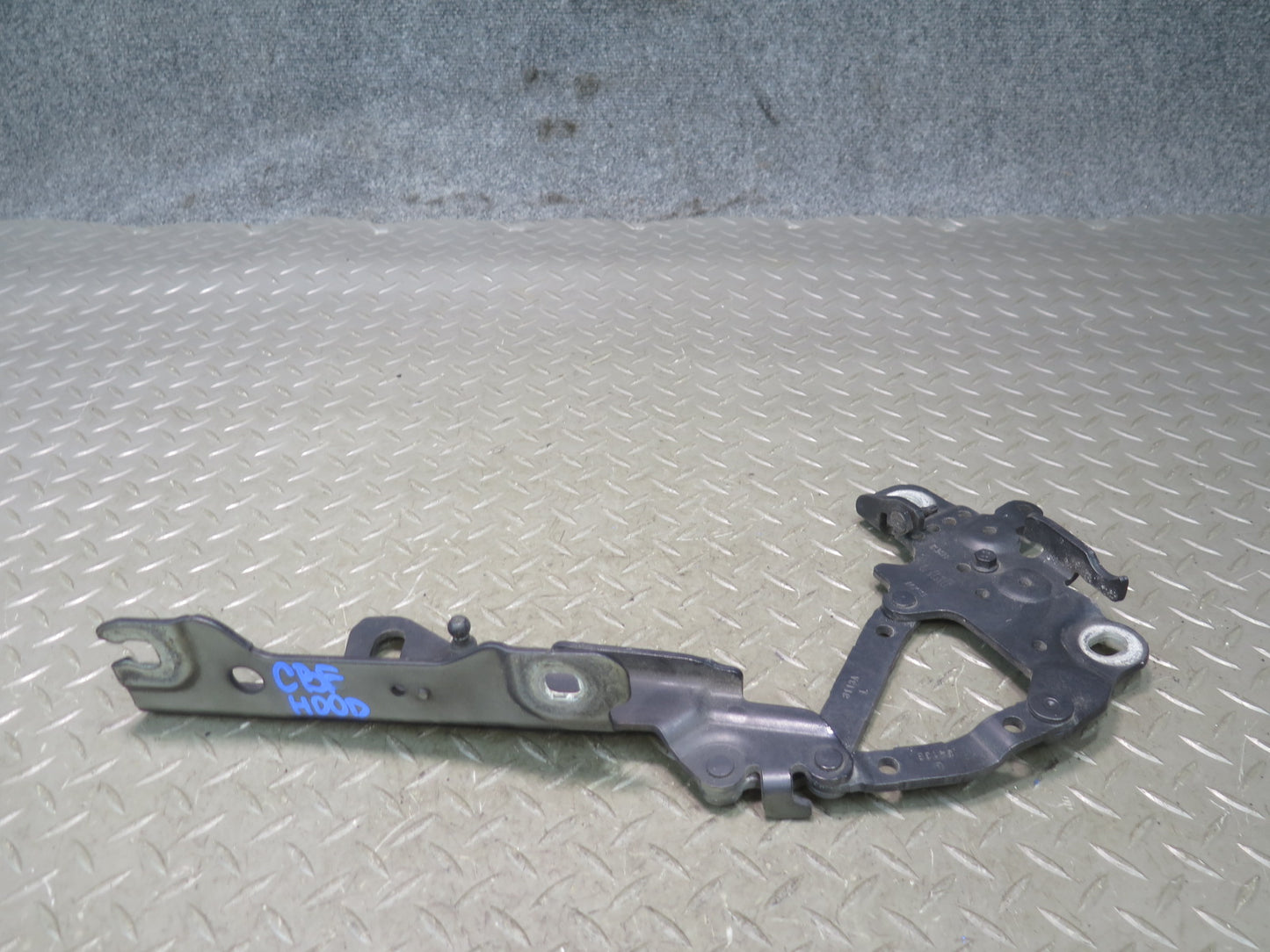 14-16 BMW F32 F33 435I Set of 2 Front Left & Right Hood Hinge Black OEM